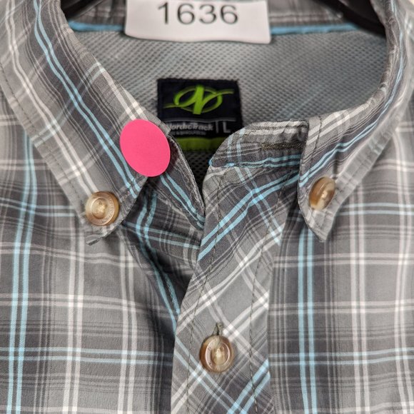 NordicTrack* Men's Short Sleeve Button Down Curved Hem Zipper Pocket Shirt~Large - Picture 5 of 13